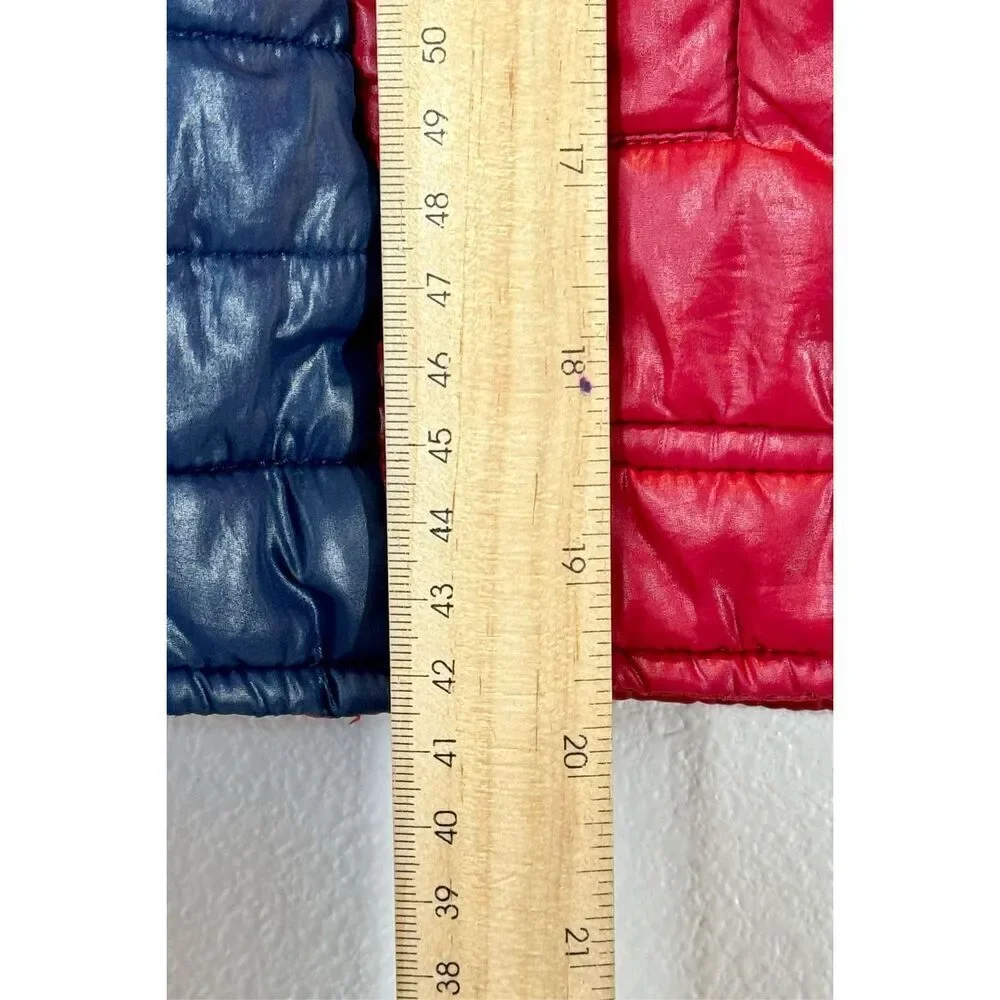 VINTAGE UNITED COLORS OF BENETTON KIDS PUFFER JACKET LARGE